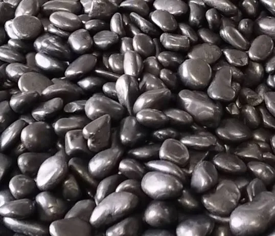 Alpstone Black Tusk Pebble 20-30mm 1 Ton Bulk Bag