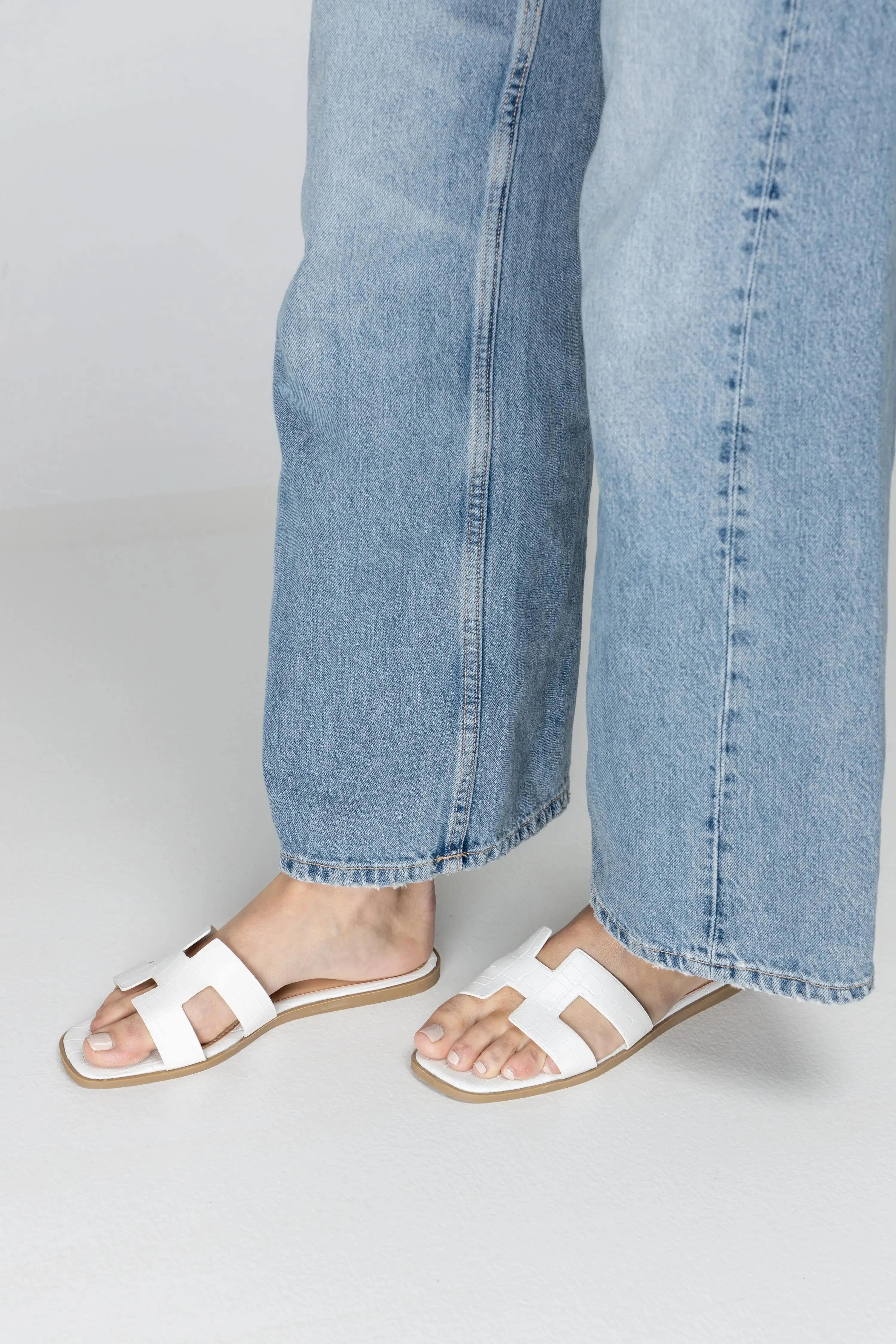 Amara H-Shaped Cutout Croc Slide Sandal