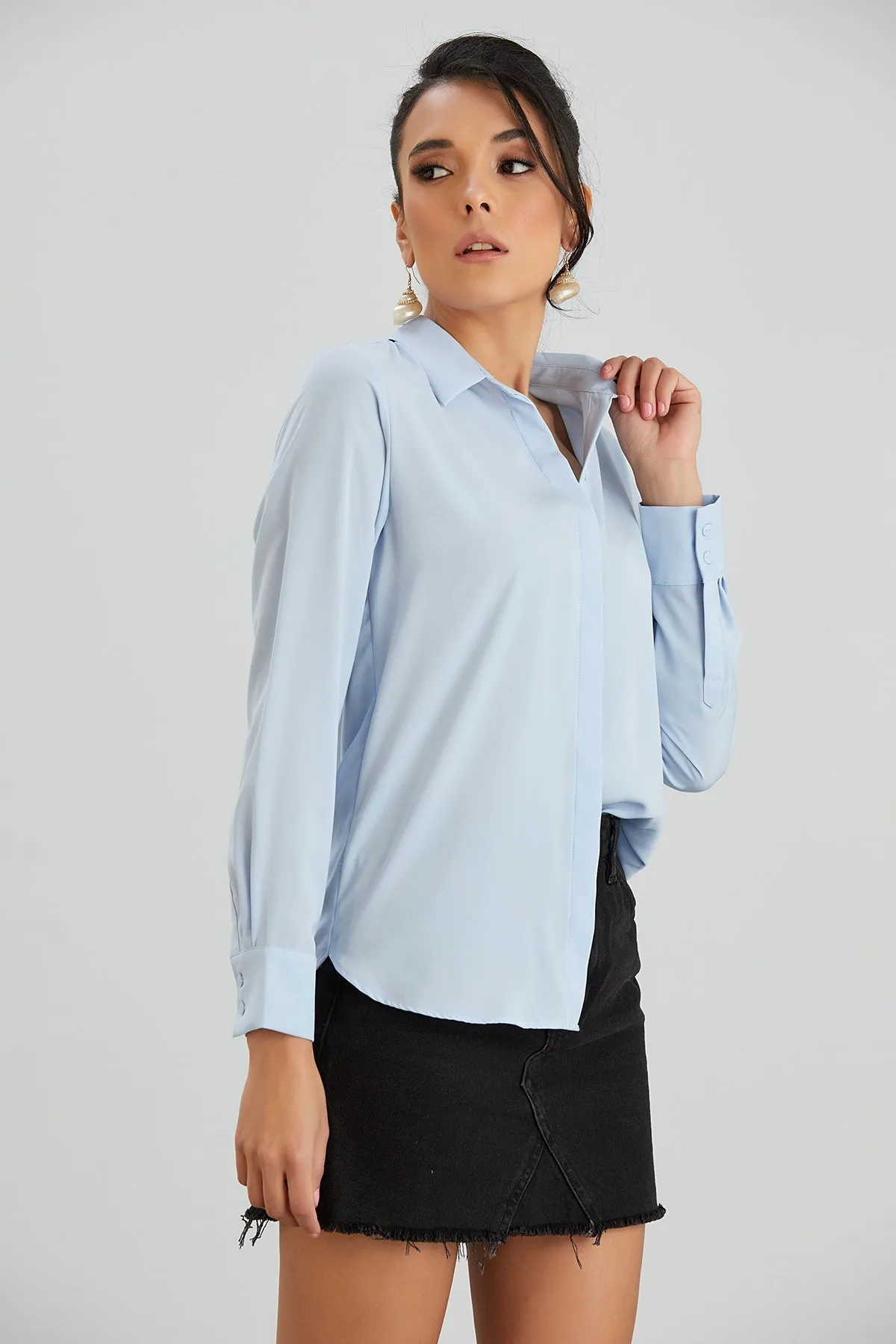 Pastel Button-Up Shirt in Soft Baby Blue